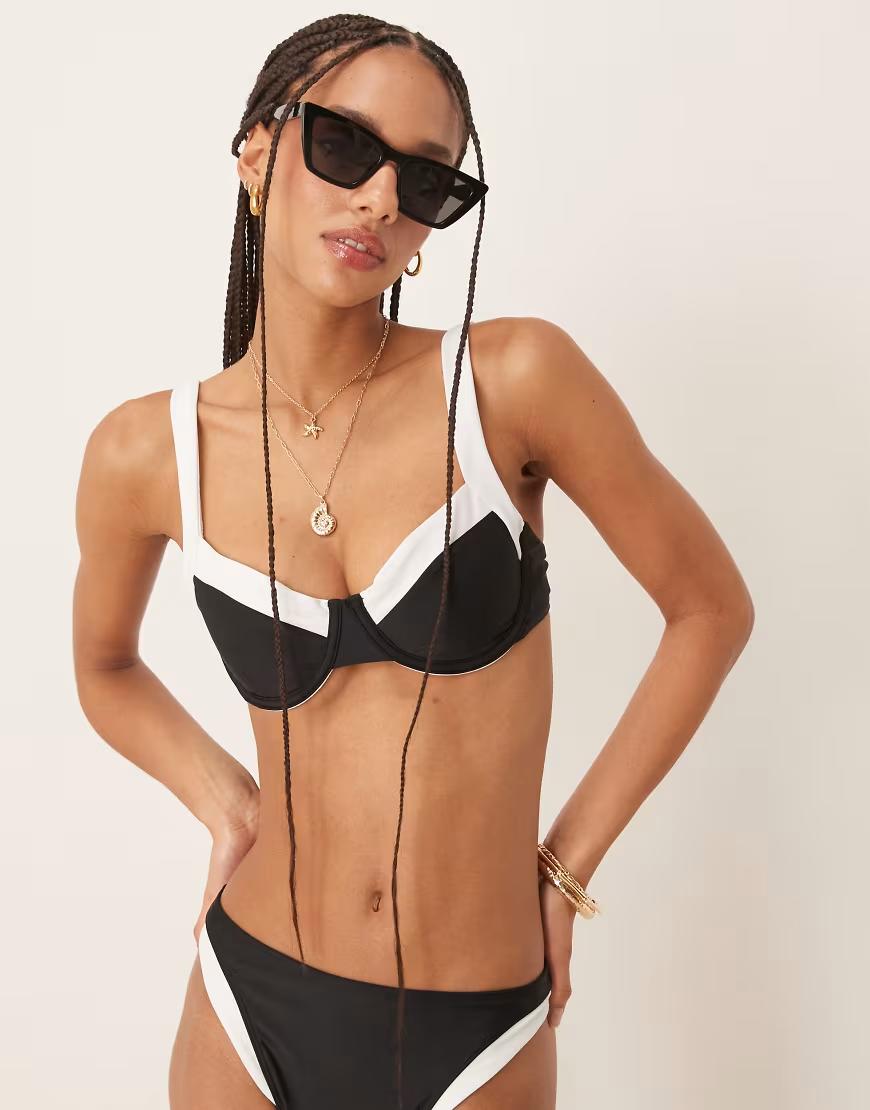 CZARNA GÓRA OD BIKINI