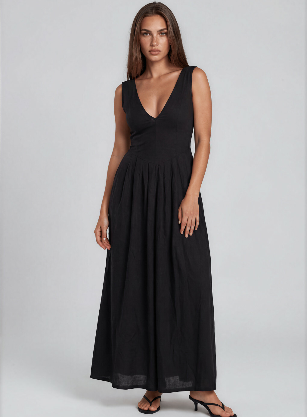CZARNA MAXI SUKIENKA V-NECK