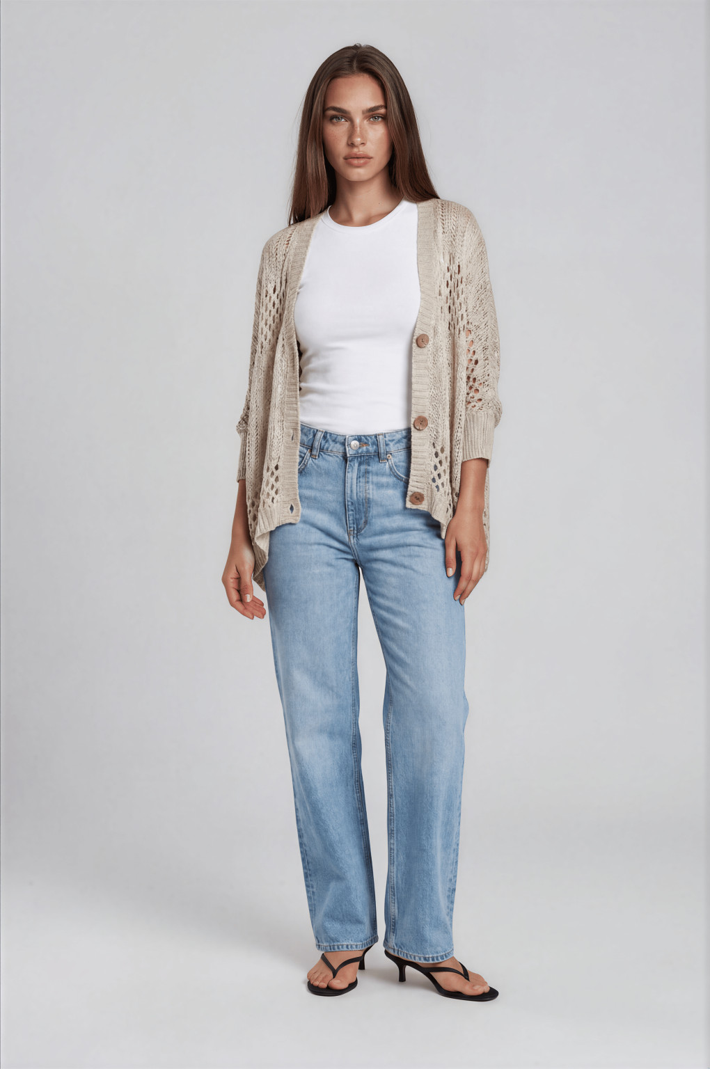 luźny sweter v-neck