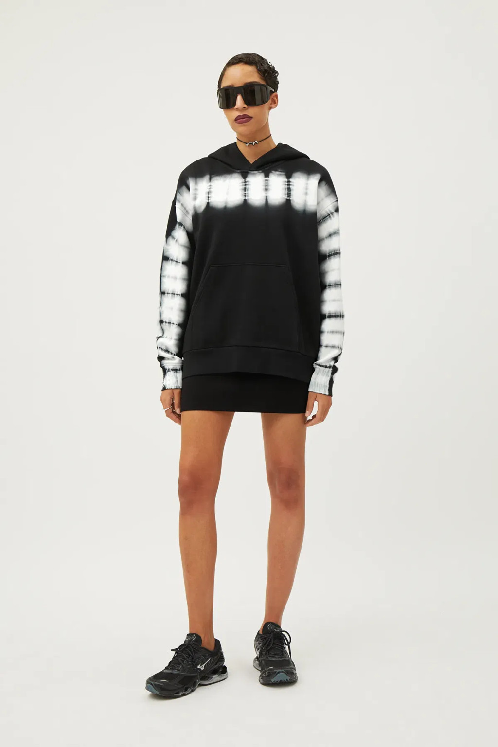 BLUZA Z KAPTUREM KONTRAST
