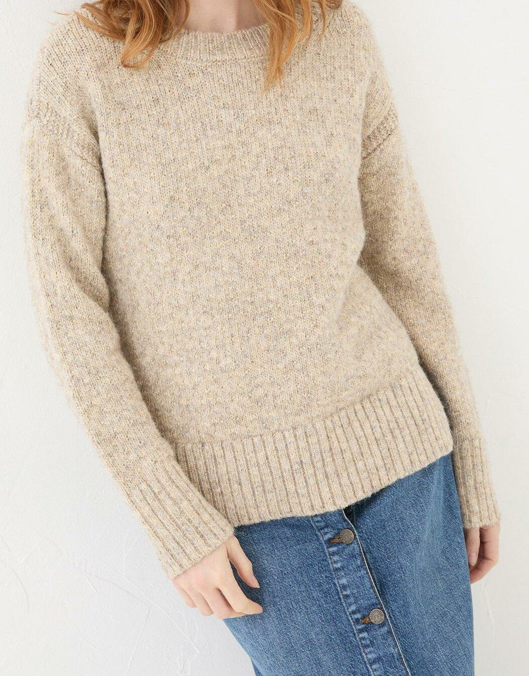 SWETER ZE ZŁOTĄ NICIĄ 