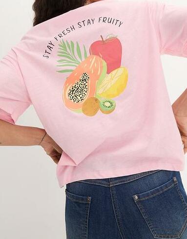 BAWEŁNIANY T-SHIRT DAMSKI Z OKRĄGŁYM DEKOLTEM I PRINTEM