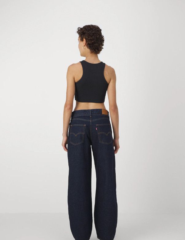 PRĄŻKOWANY CROP TOP