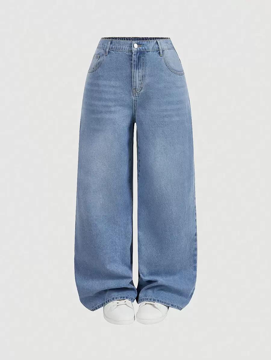 niebieskie spodnie jeans 