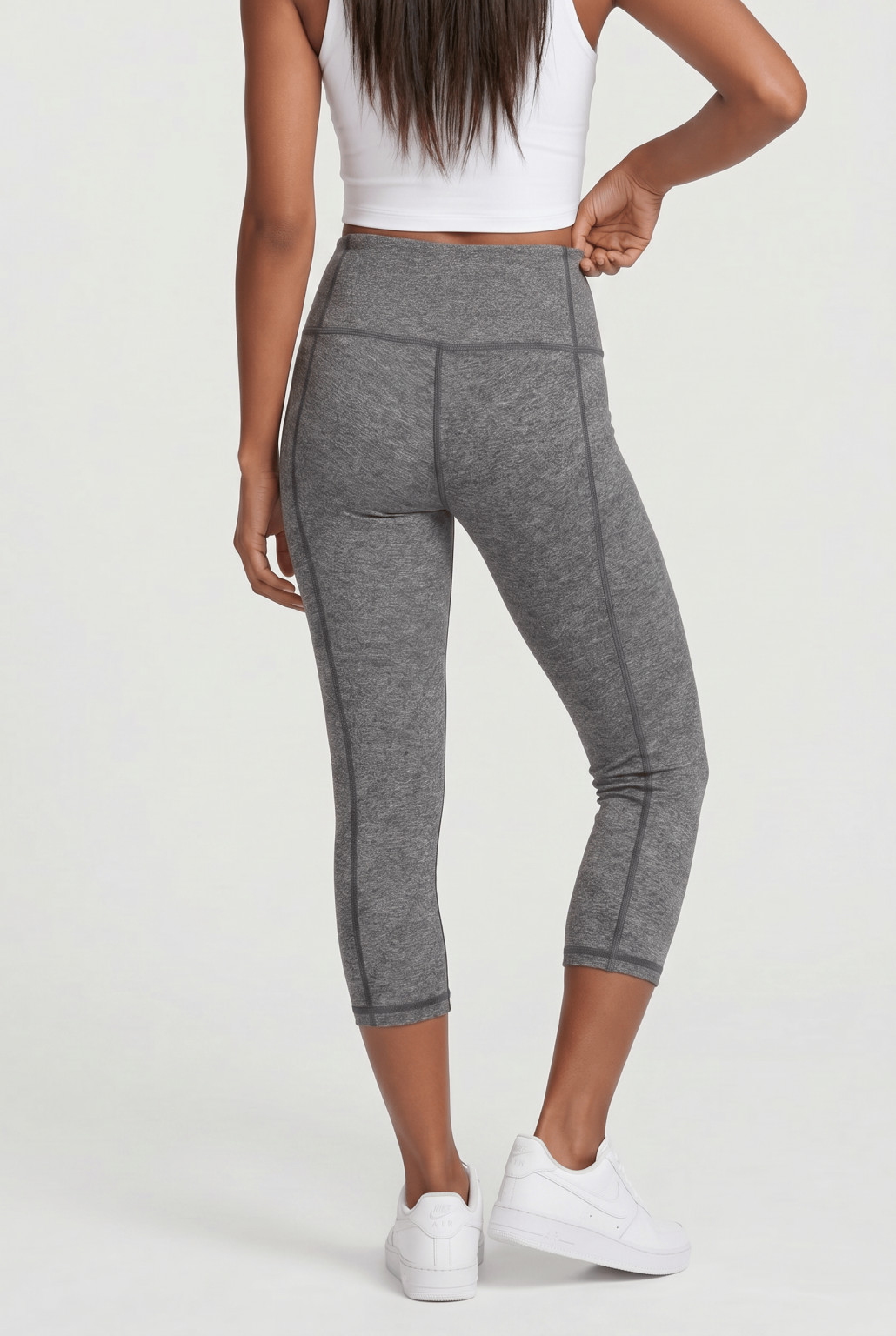 szare legginsy 3/4