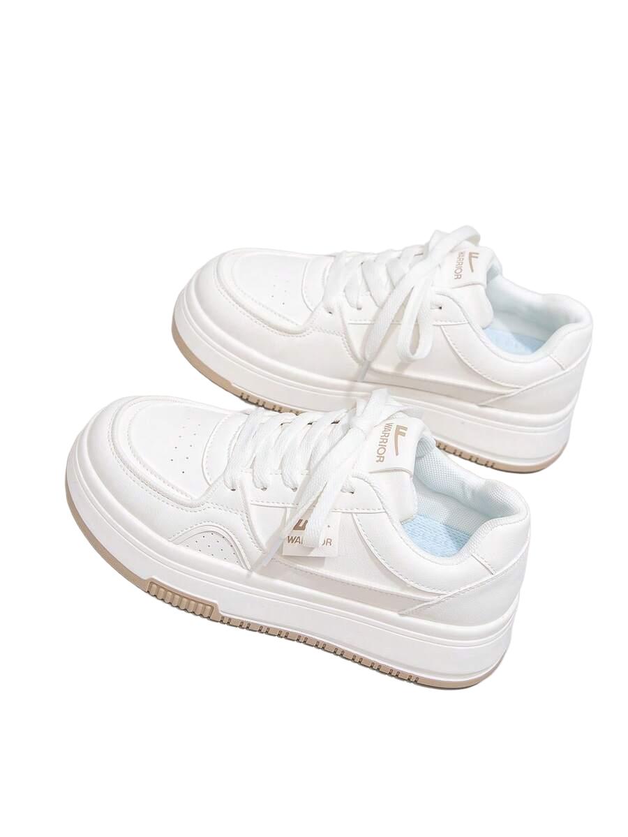 SZNUROWANE BUTY SPORTOWE 