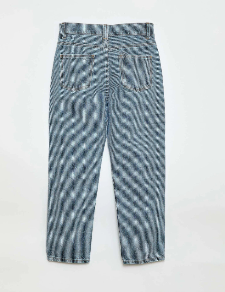niebieskie spodnie jeans paski