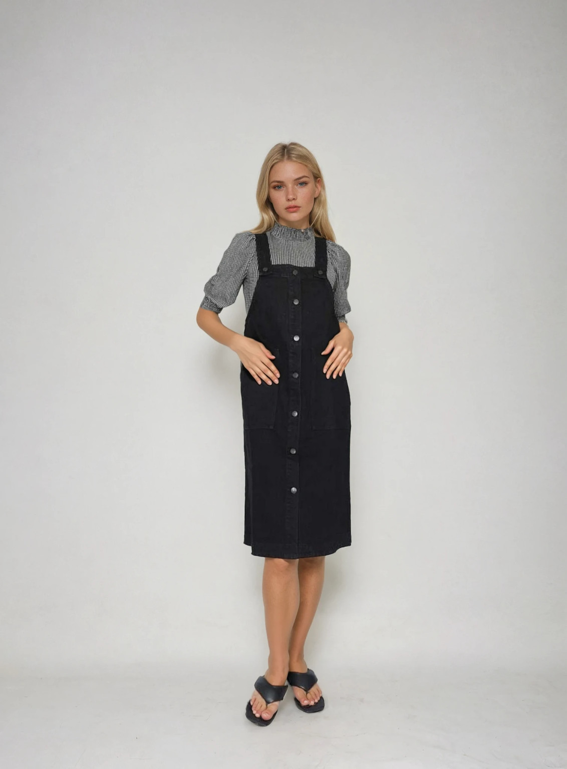 czarna sukienka jeans kieszenie