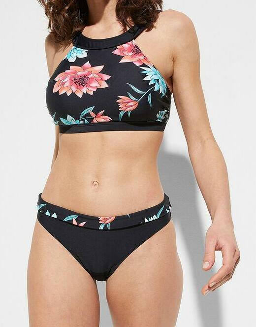 DÓŁ OD BIKINI 