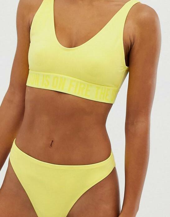 żółty dół od bikini