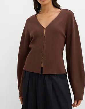 SWETER ROZPINANY Z WISKOZY