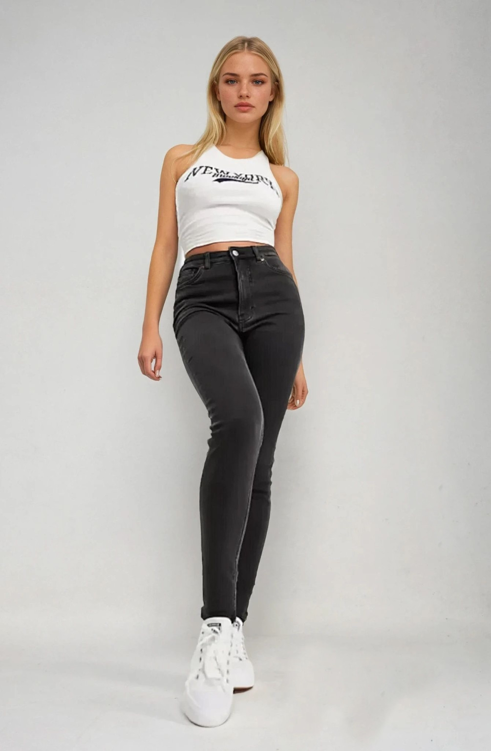 czarne spodnie rurki jeans