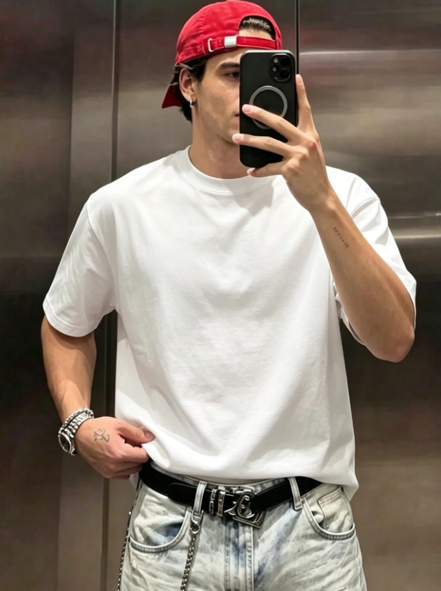 biały t-shirt okrągły dekolt