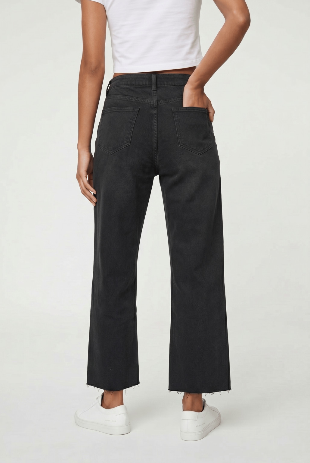 CZARNE PROSTE SPODNIE JEANS