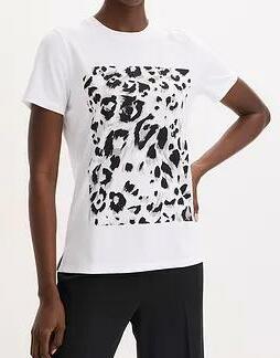 T-SHIRT Z NADRUKIEM W PANTERKĘ