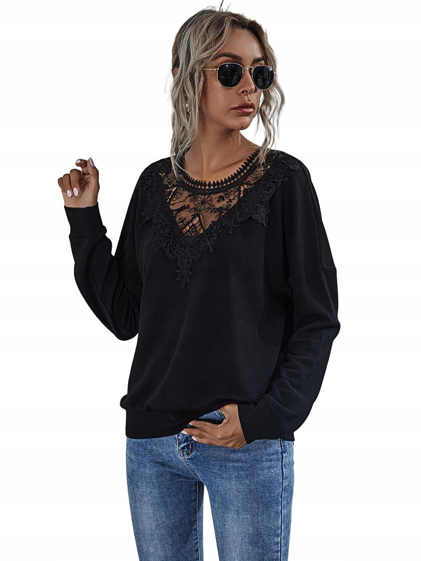 czarna bluza koronka
