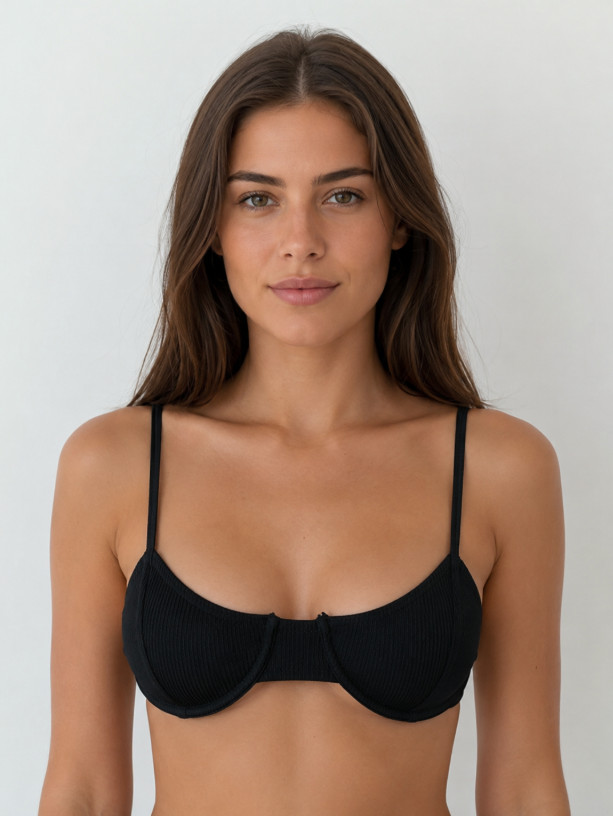 CZARNA GÓRA OD BIKINI