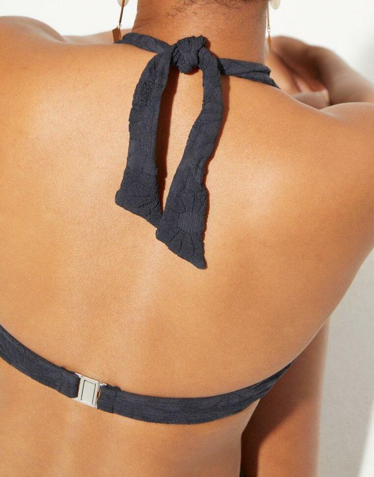 GÓRA OD BIKINI