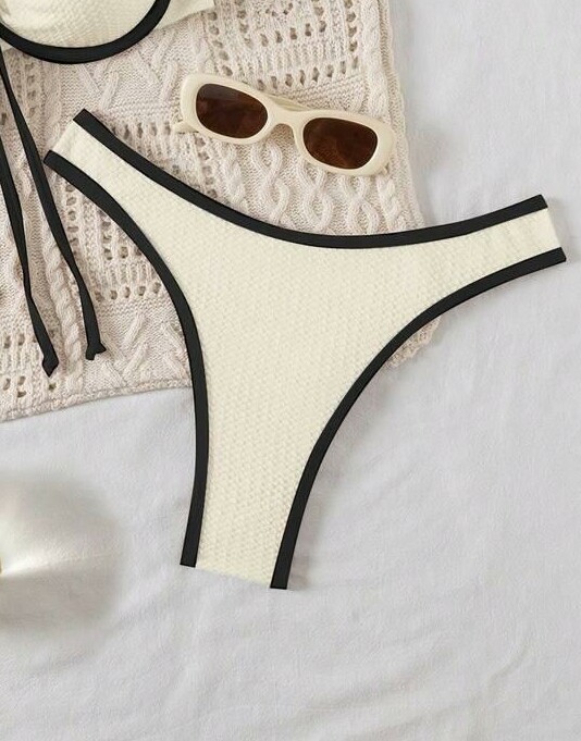 dół od bikini kontrast