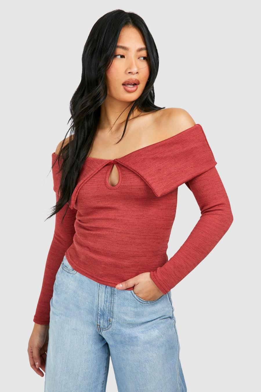 sweter odkryte ramiona