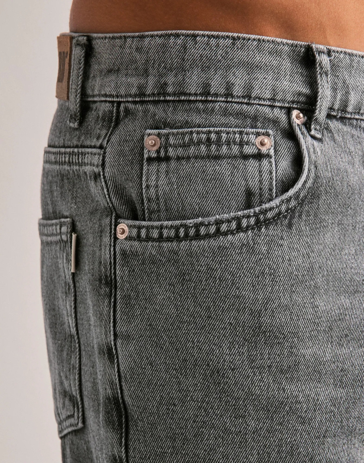SZARE PROSTE SPODNIE JEANS 