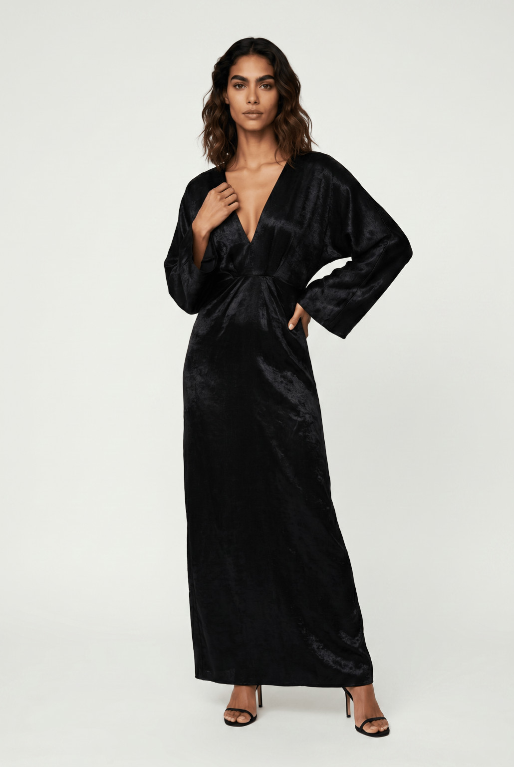 maxi sukienka v neck