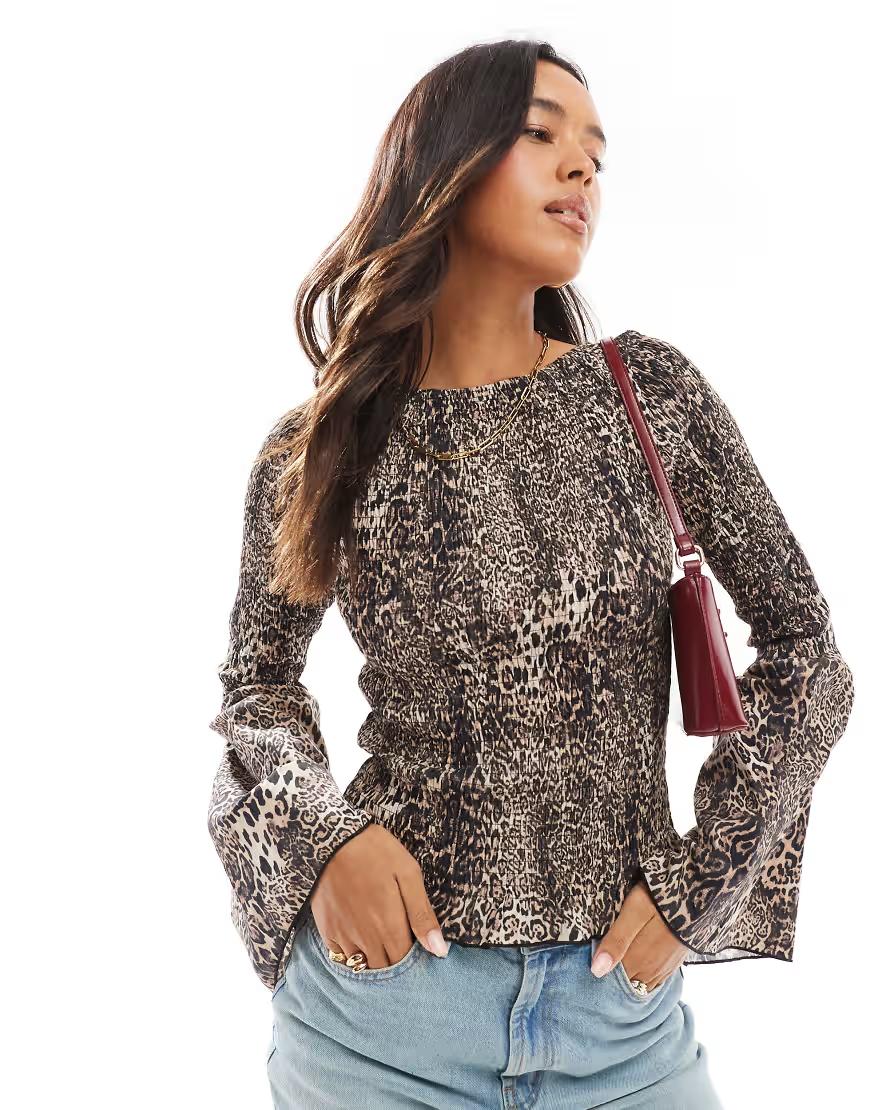 TOP ANIMAL PRINT