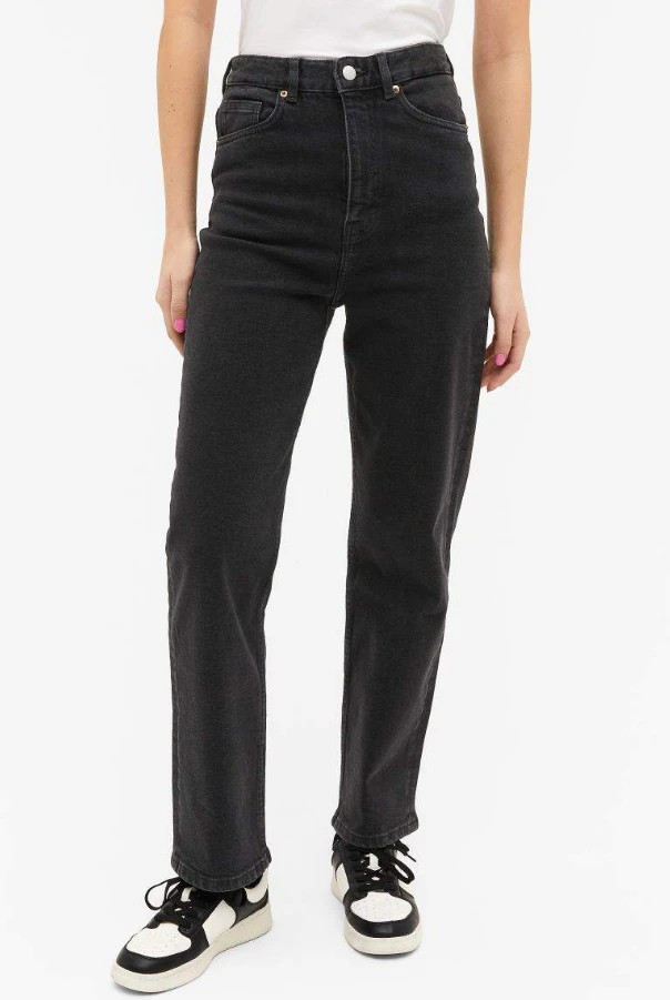 czarne spodnie jeans wysoki stan