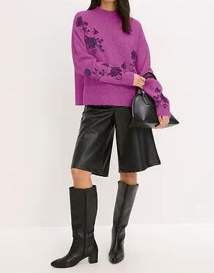 SWETER Z HAFTOWANYMI CEKINAMI