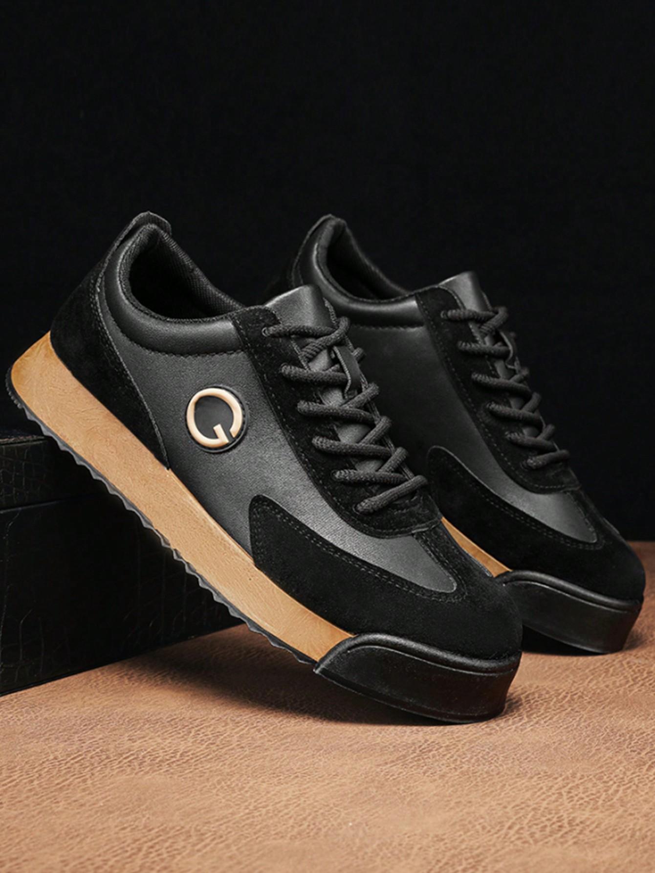 czarne buty sportowe