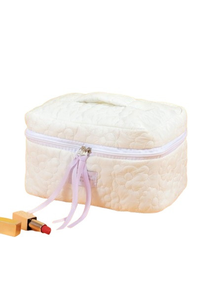 PIKOWANA KOSMETYCZKA W KWIATY