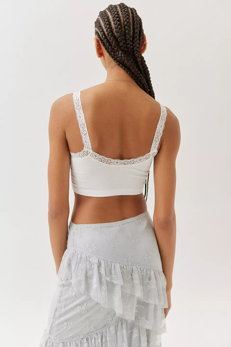 biały crop top prążki koronka kokardka basic