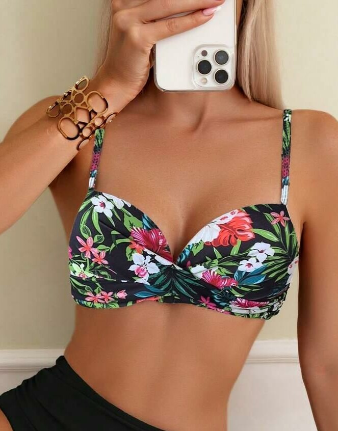 góra od bikini wzór