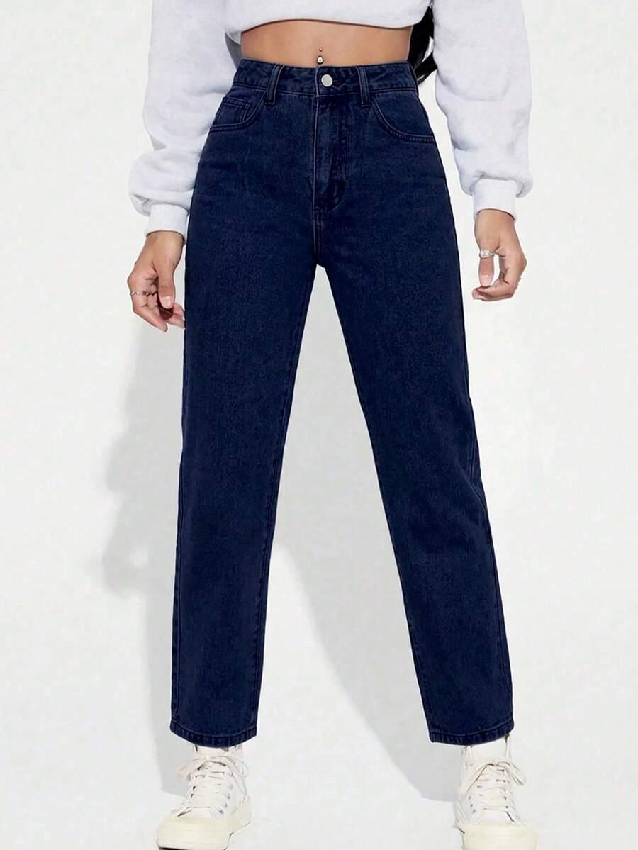 granatowe spodnie jeans prosta nogawka