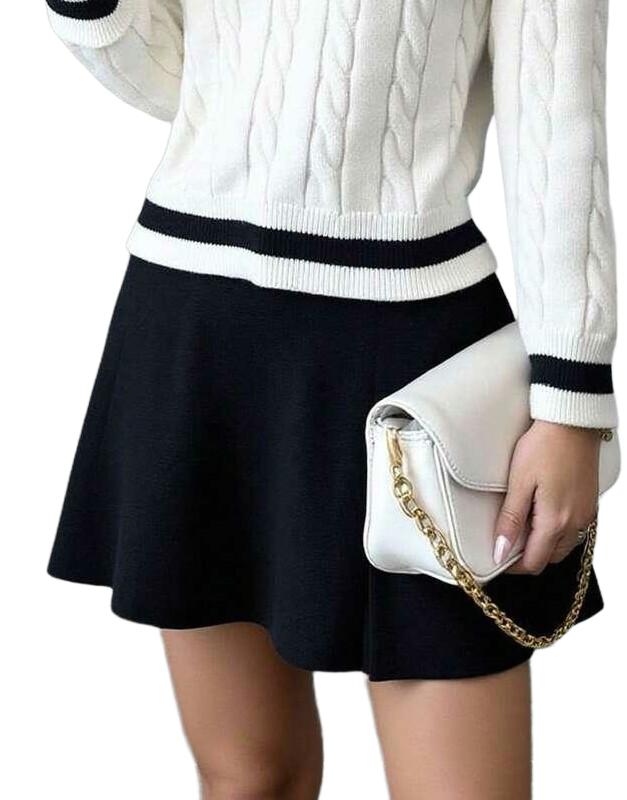 SPÓDNICA ROZKLOSZOWANA MINI
