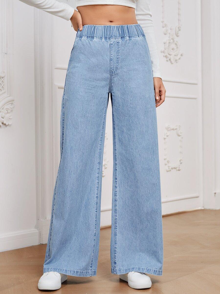 niebieskie spodnie jeans
