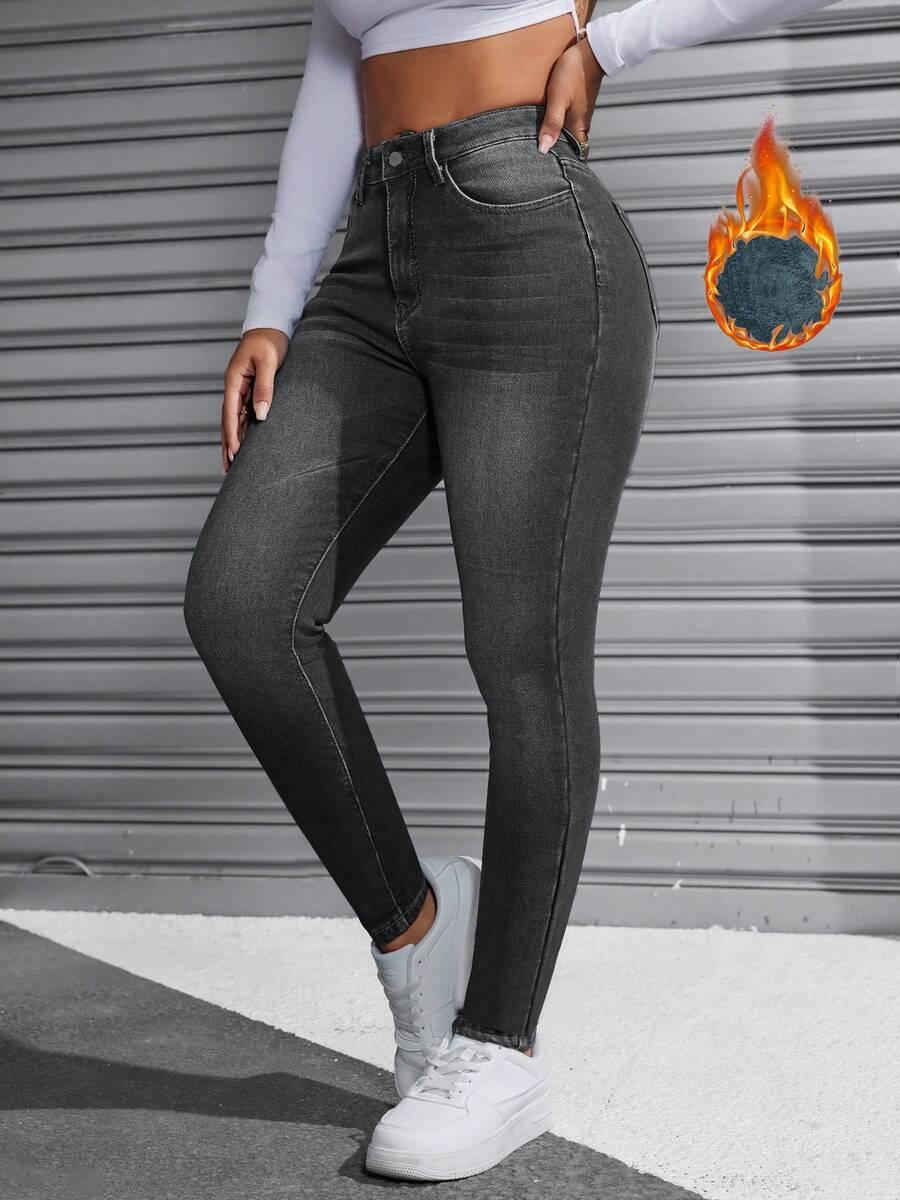 szare spodnie jeans