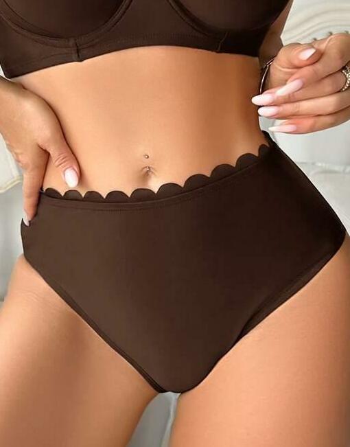 DÓŁ OD BIKINI