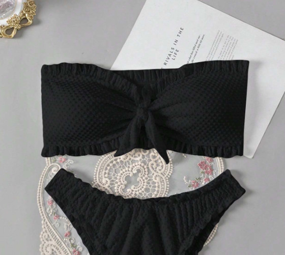 góra od bikini marszcenia
