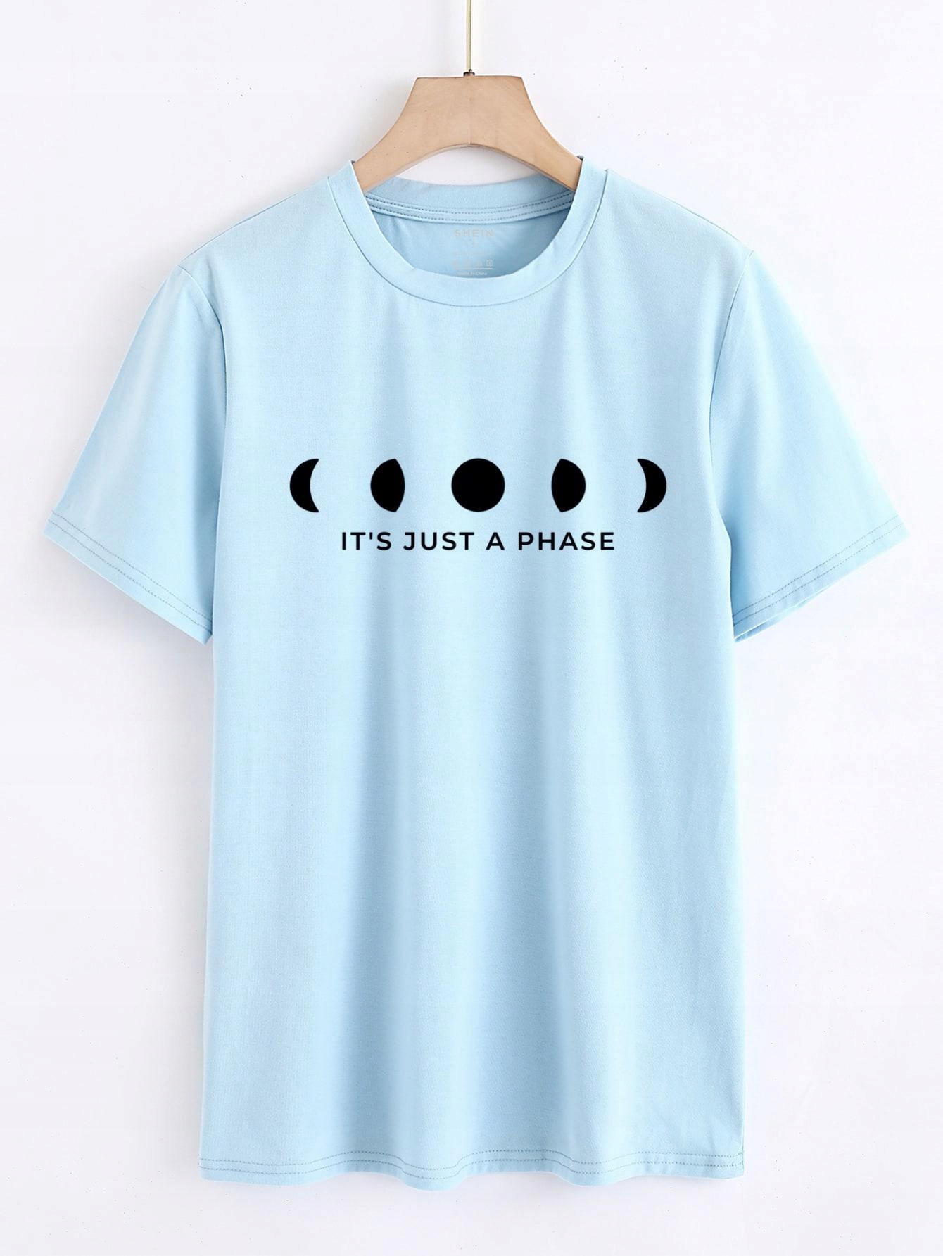niebieski t-shirt nadruk