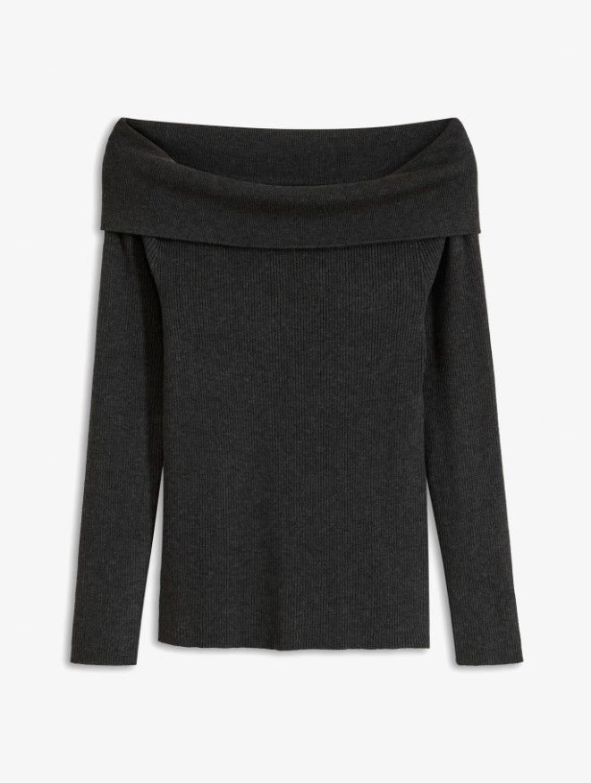 SWETER Z DEKOLTEM CARMEN