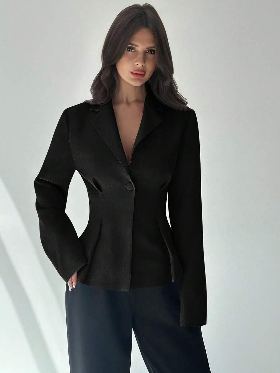 czarna marynarka guzik