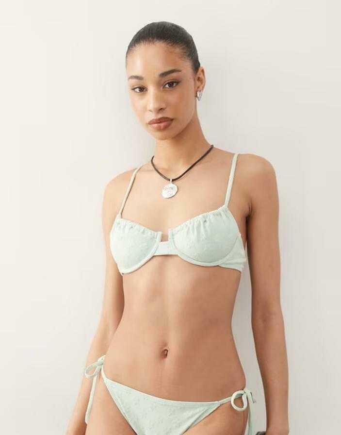 ZIELONA GÓRA OD BIKINI WZÓR KWIATY 