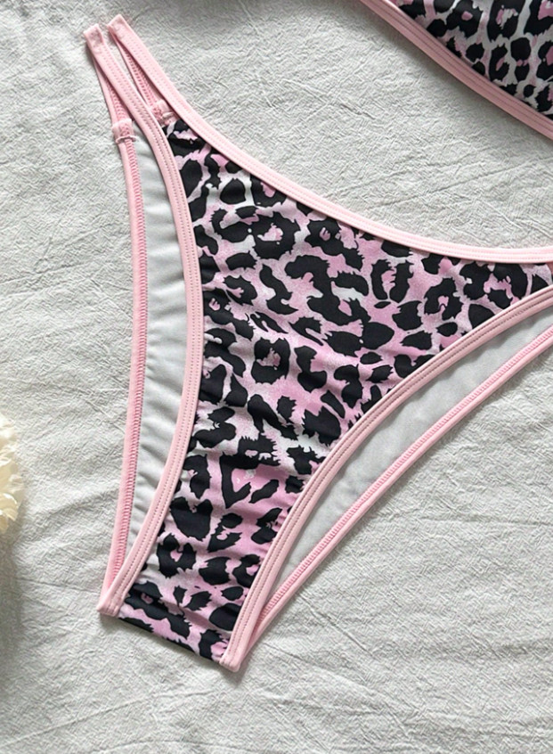 DWUCZĘŚCIOWY STRÓJ KĄPIELOWY ANIMAL PRINT