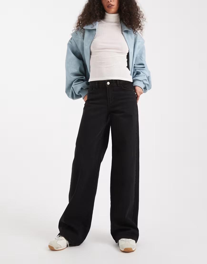 CZARNE SPODNIE JEANS