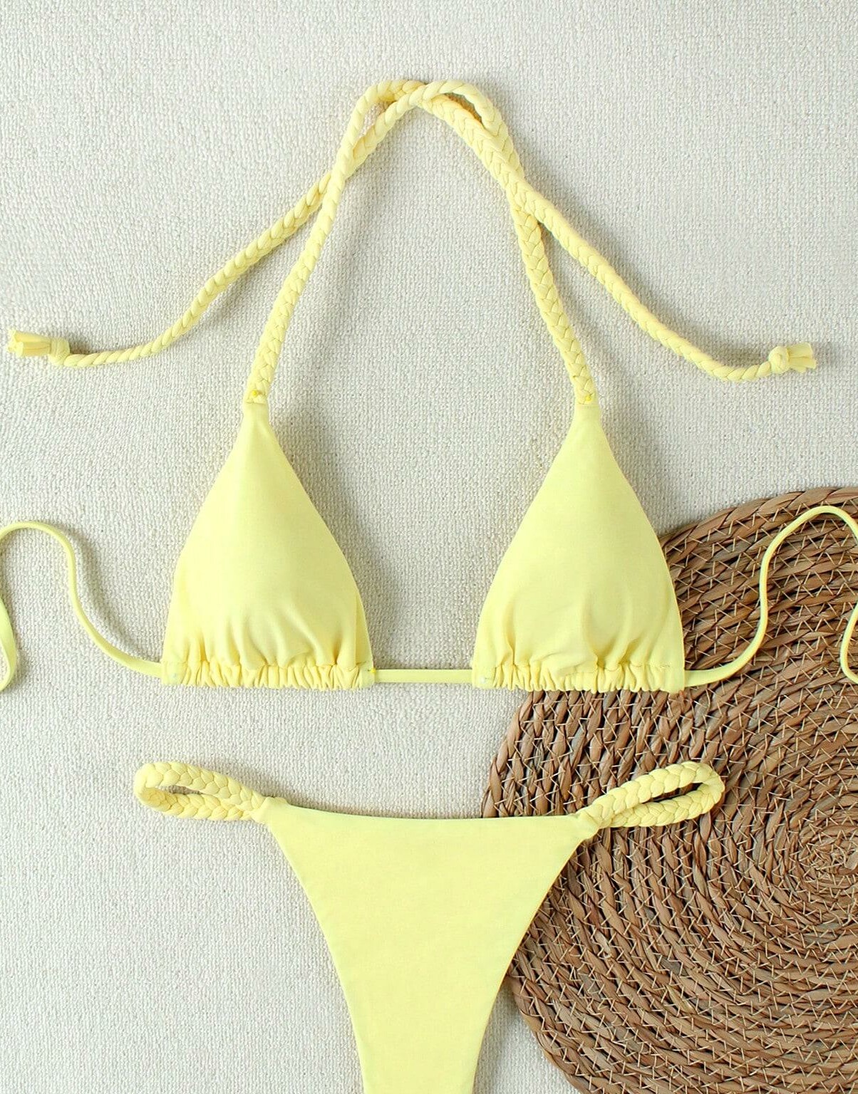 żółta góra od bikini