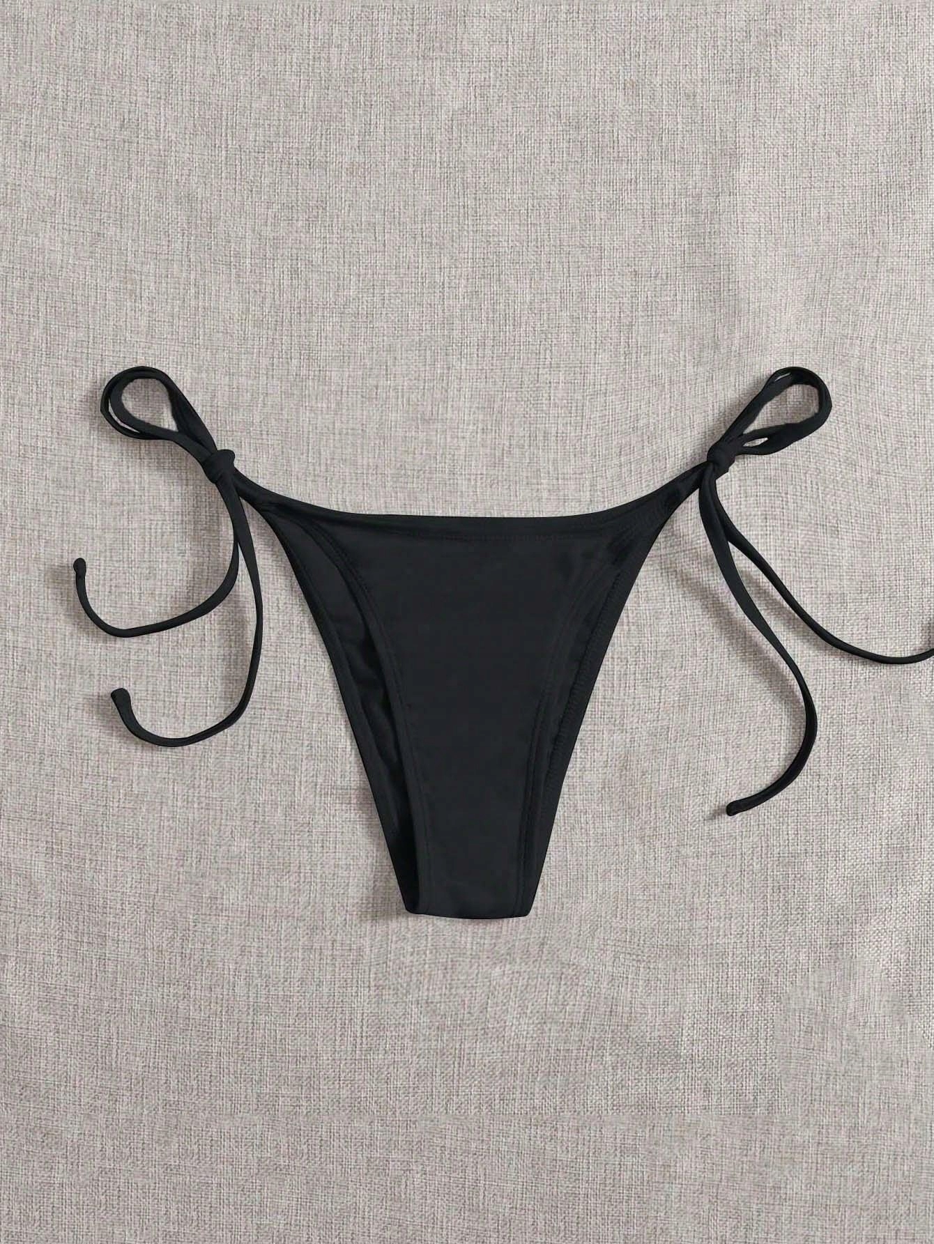 czarny dół od bikini