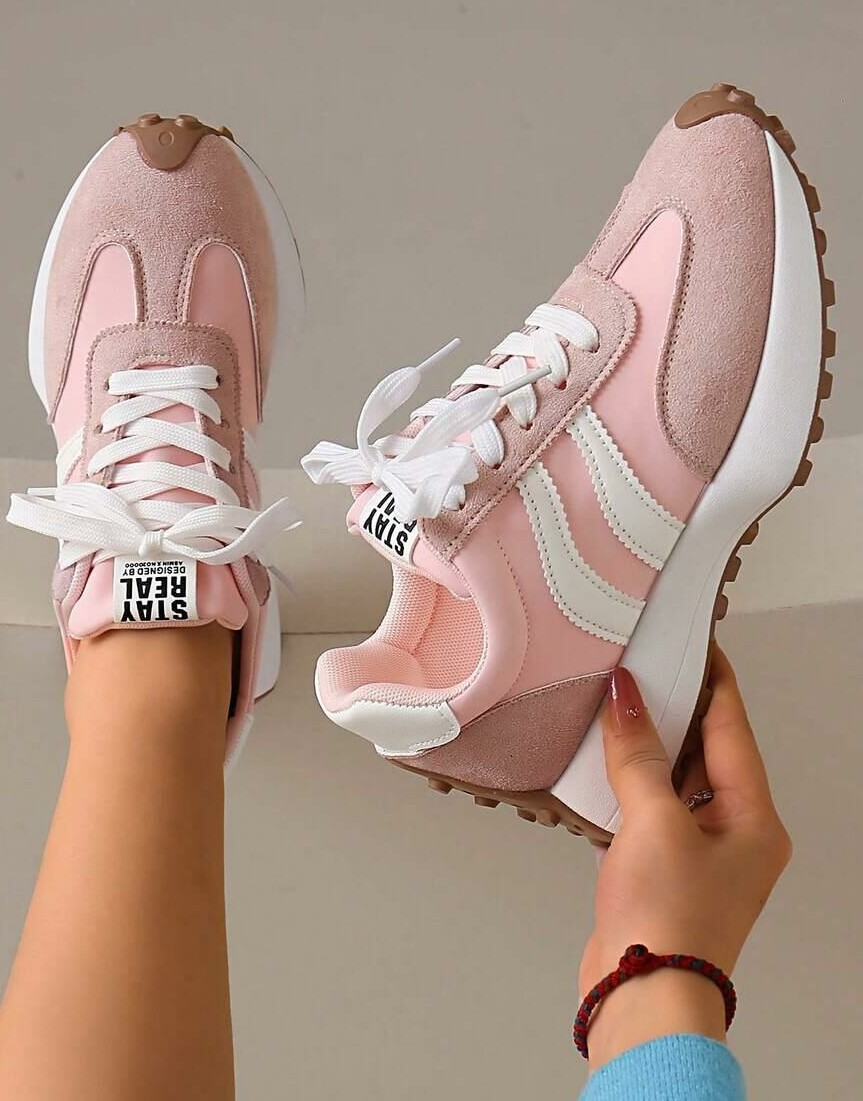 RÓŻOWE BUTY SPORTOWE