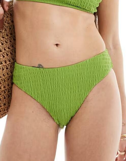 ZIELONY DÓŁ OD BIKINI