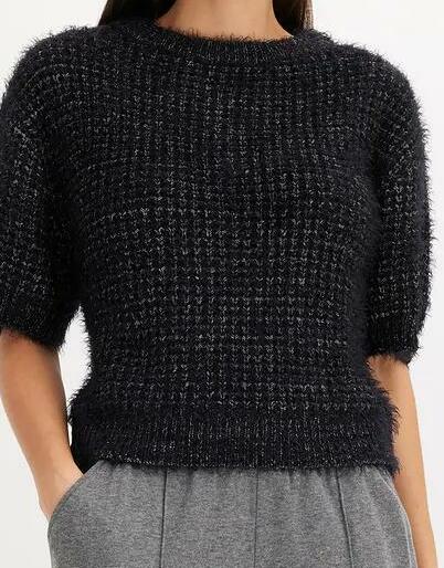 WŁOCHATY SWETER DAMSKI
